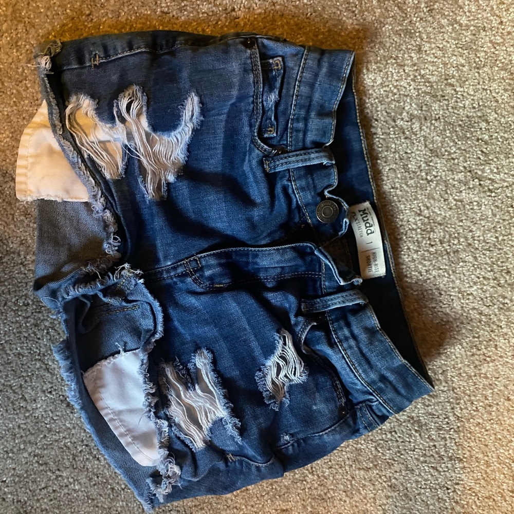 MUDD jean shorts. Ripped style with exposed pockets. Size 1.